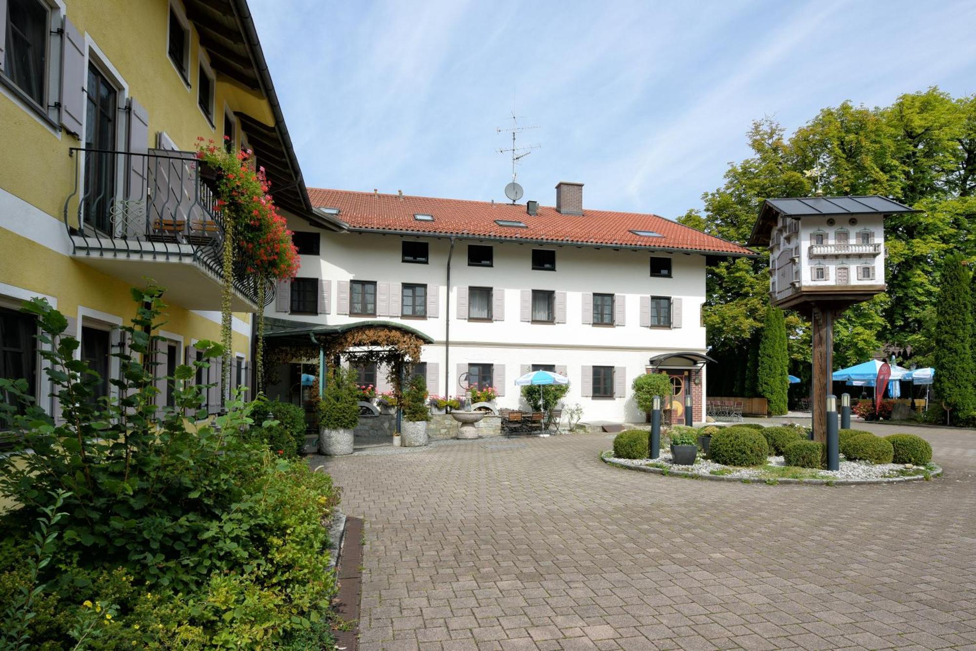 Hotel Neuwirt Sauerlach
