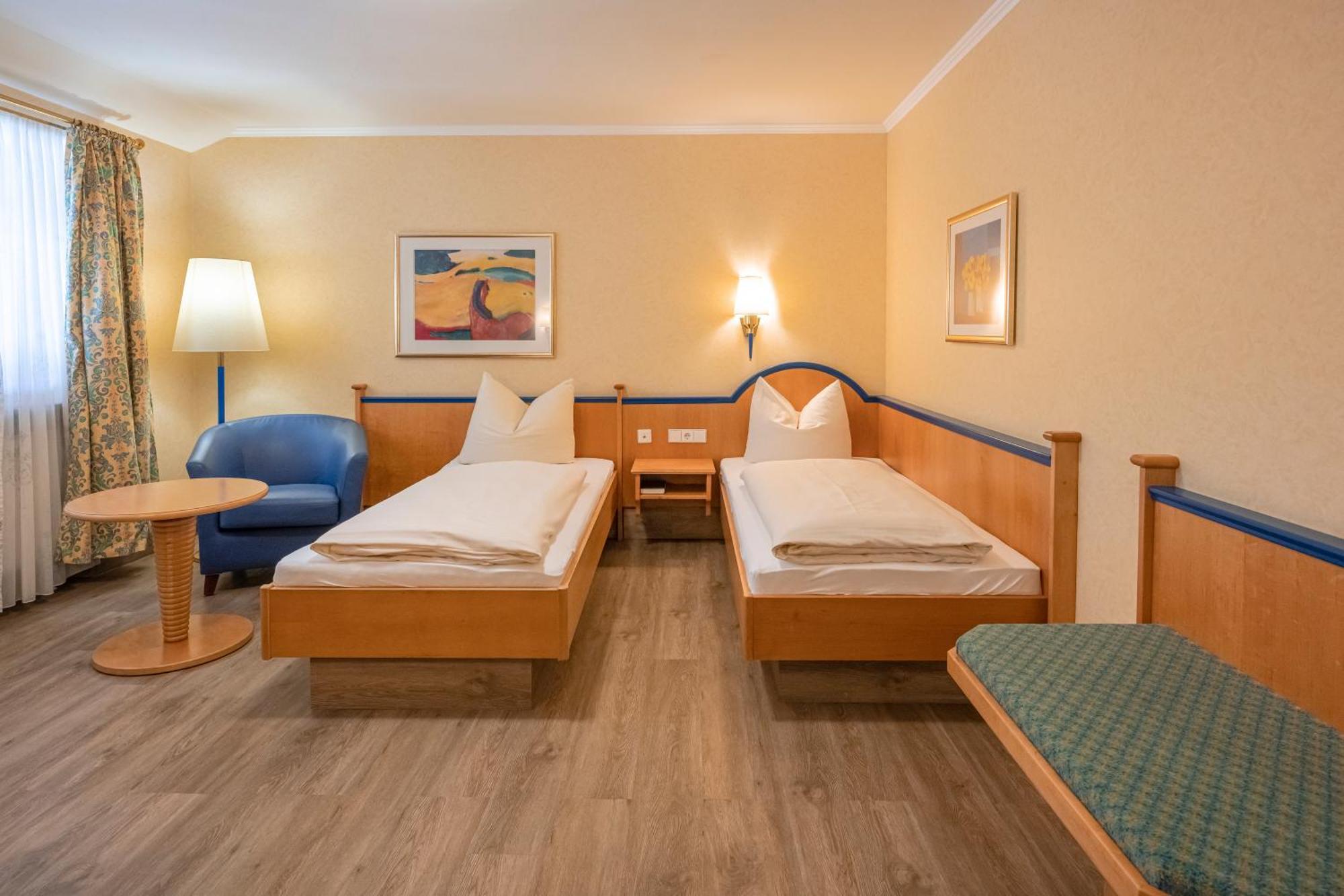Neuwirt Hotel 3*